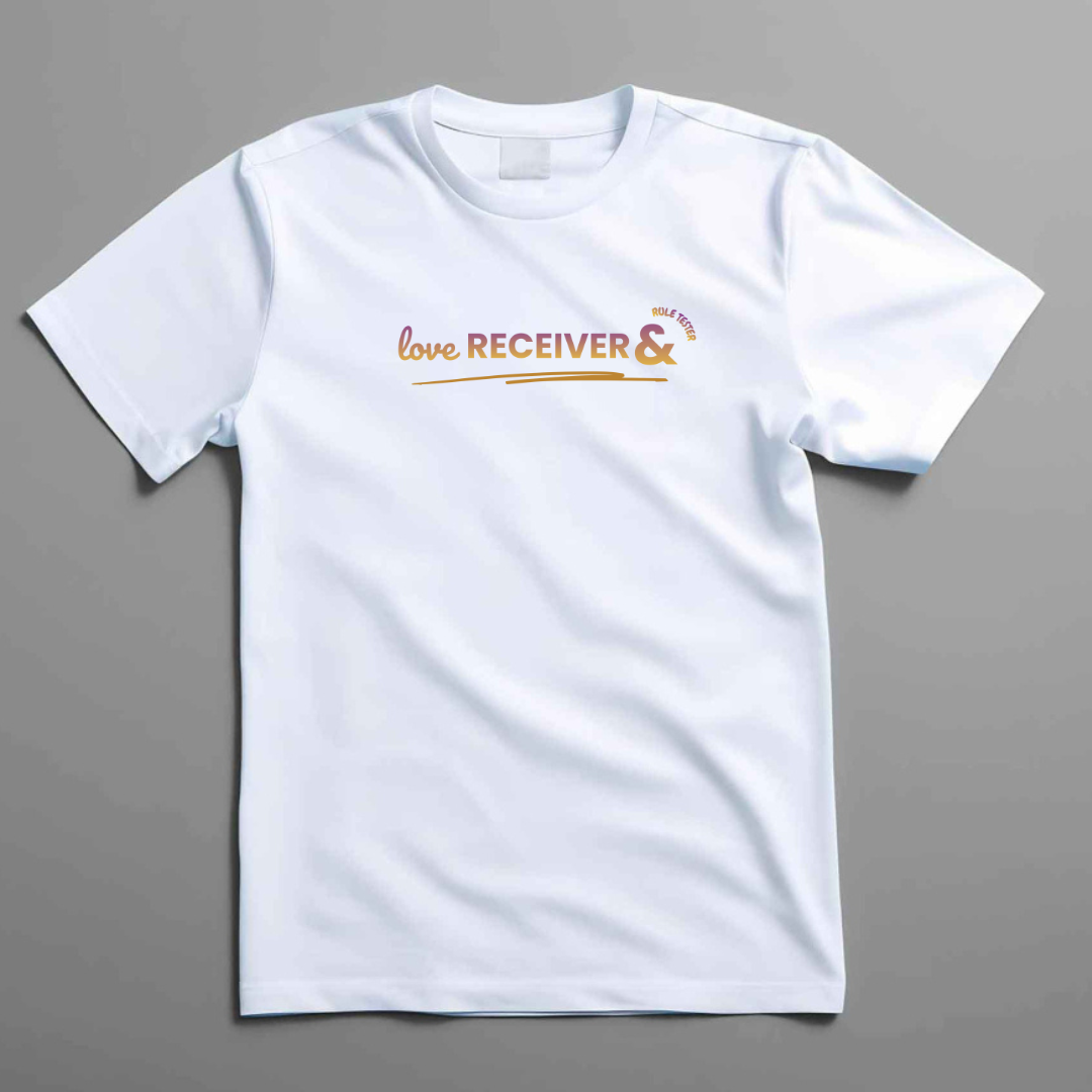 Love Receiver - Girl's Crew Neck T-Shirt